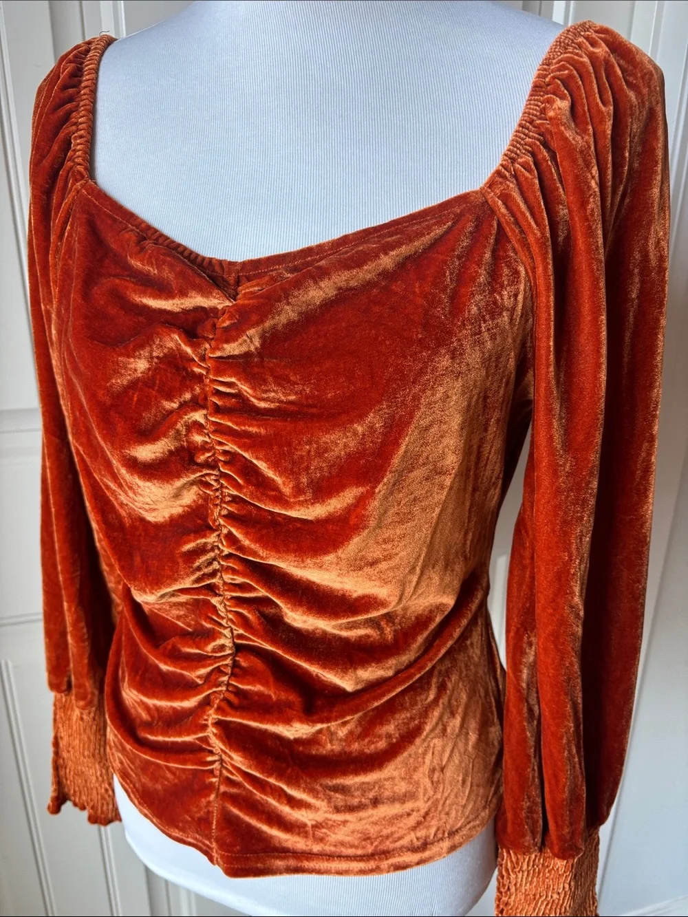 Amber Skye Rust Orange Crushed Velvet Ruched Sweetheart Top L